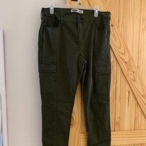 Old Navy Forrest Green High-rise Skinny Jeggings Size 14